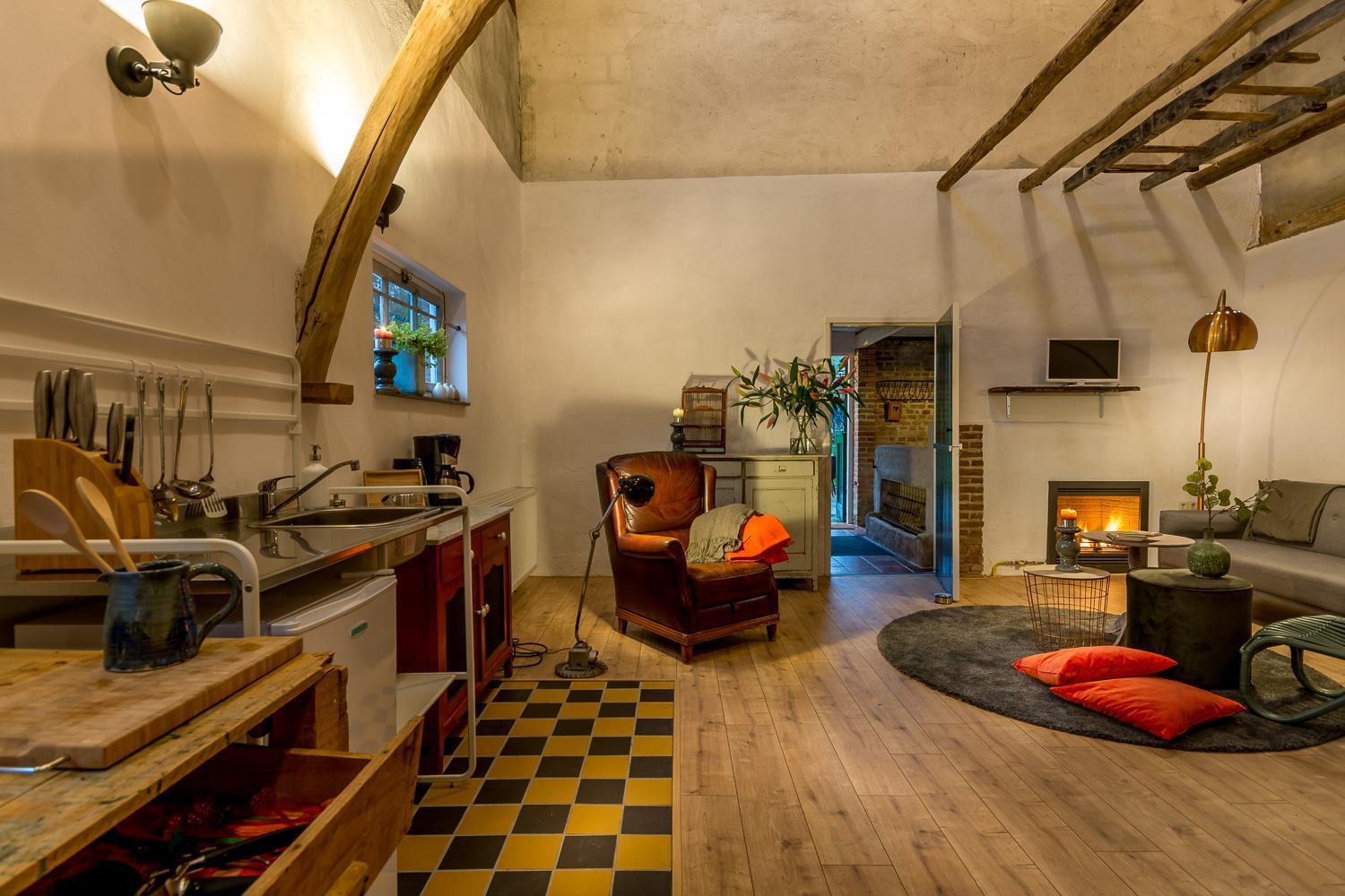 Aan De Holle Weg. Zeer Landelijk Gelegen Verbouwde Stal Tot Woning Nuth Экстерьер фото